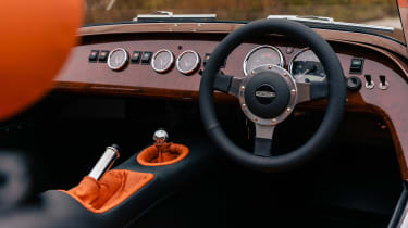 Caterham Super Seven 2000 - dash